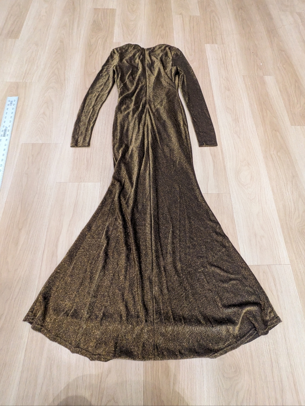 Baltic Born Aura Black And Gold Floor Length Long Sleeve Gown Size S - Picture 8 of 8
